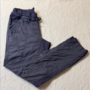 lululemon athletica Navy Blue Track Joggers Vintage 6. FLAW Dance pant